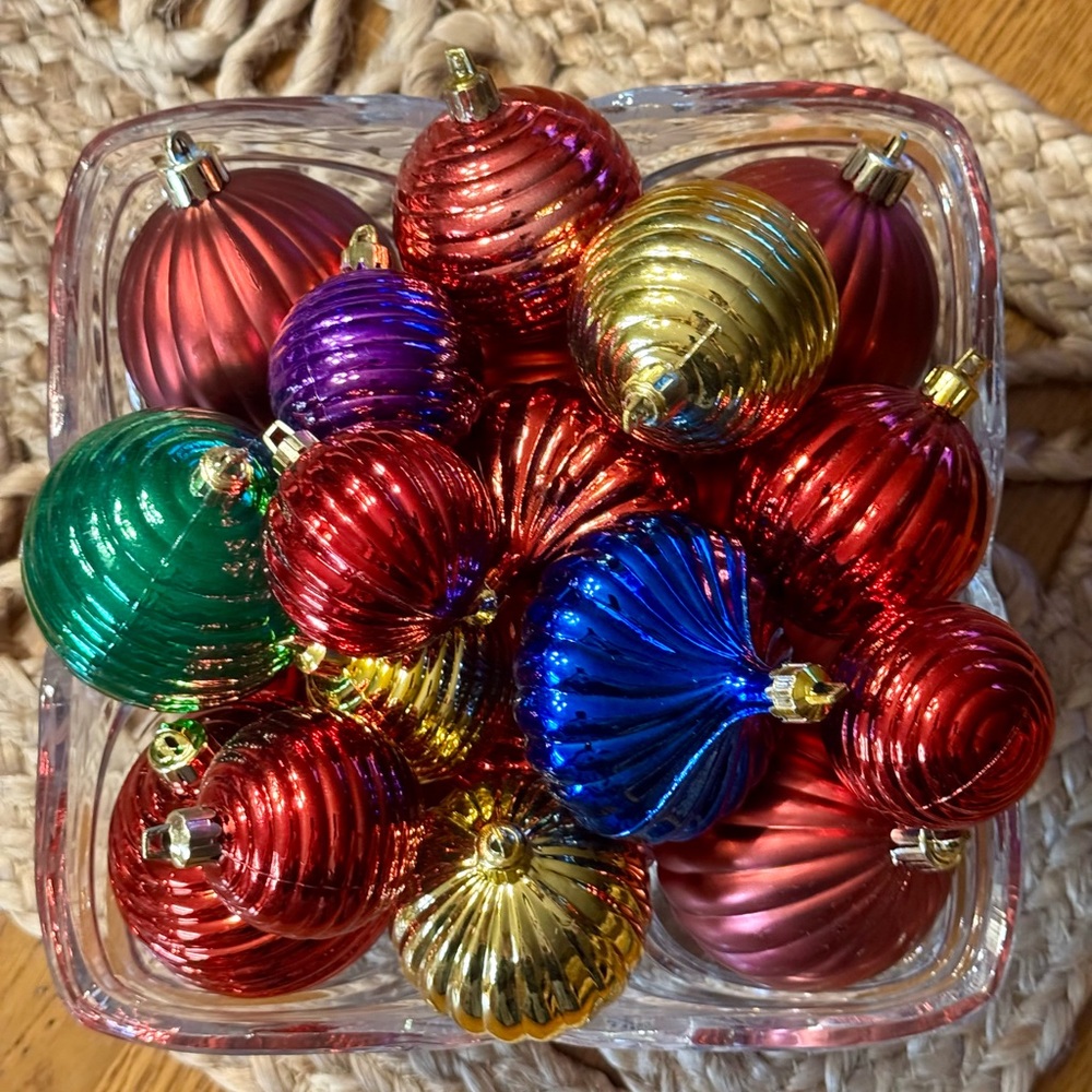 Bundle 23 Christmas Tree Ornaments Shatterproof Multicolor Ribbed